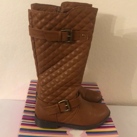 Girls boots - Picture 2 of 11